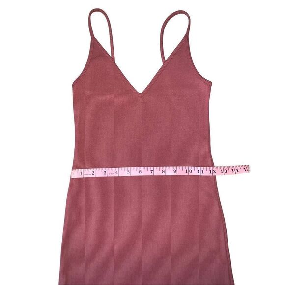 Abercrombie & Fitch Soft Collection Ribbed Seamless Side Slit Midi Dress - Picture 8 of 12